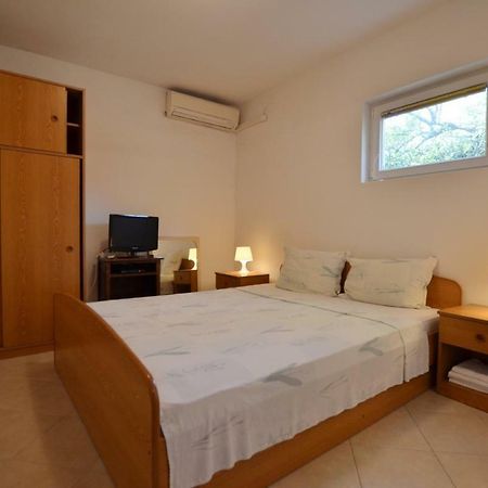 Brigita Apartments โรวีน ภายนอก รูปภาพ