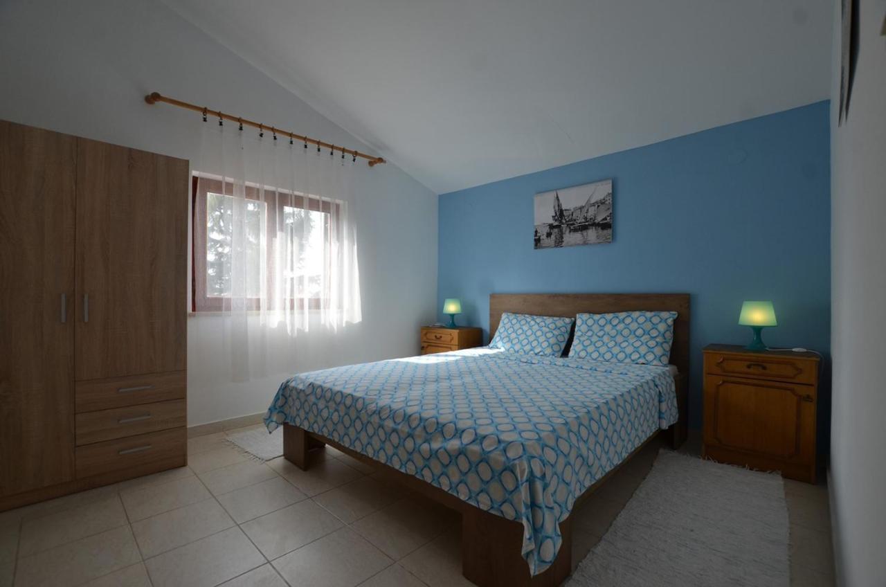 Brigita Apartments โรวีน ภายนอก รูปภาพ