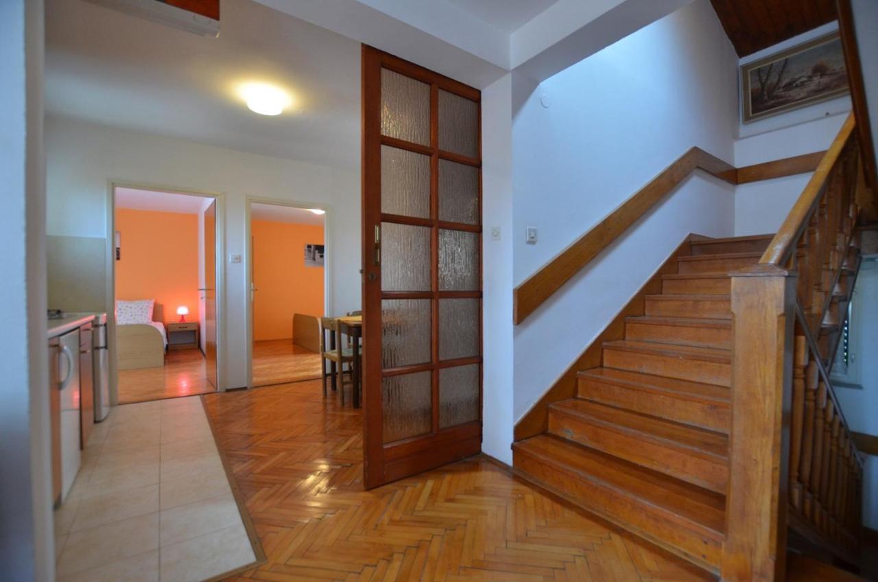 Brigita Apartments โรวีน ภายนอก รูปภาพ