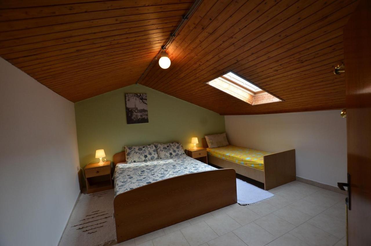 Brigita Apartments โรวีน ภายนอก รูปภาพ