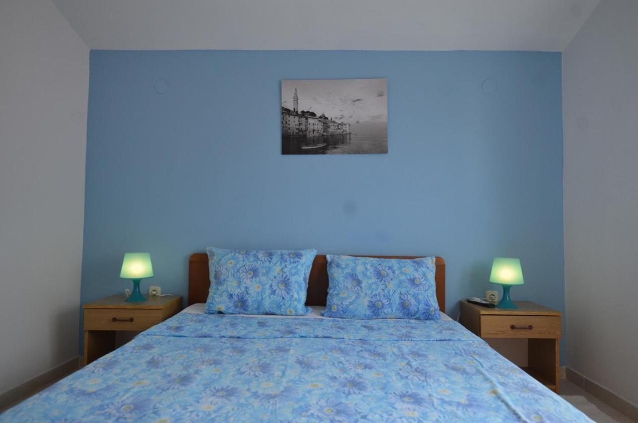 Brigita Apartments โรวีน ภายนอก รูปภาพ